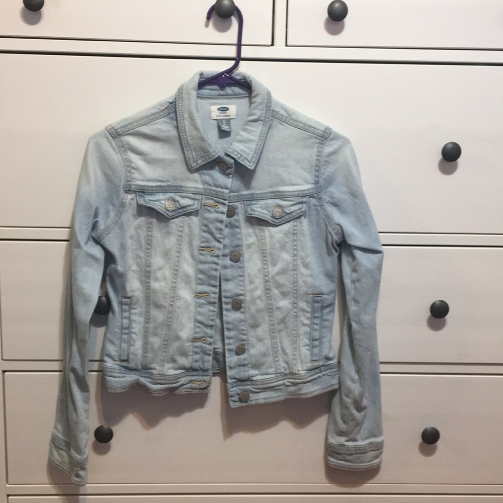 Old Navy lightwash jean jacket